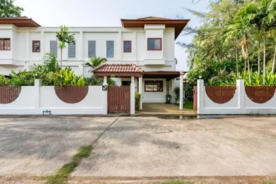 Surin villa by Pattara – Fotos 7